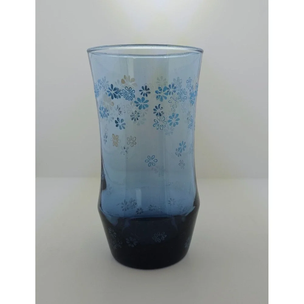 1 Libby Blue White Daisy Strawflower Floral Decorated Blue Glass Tumbler Vintage